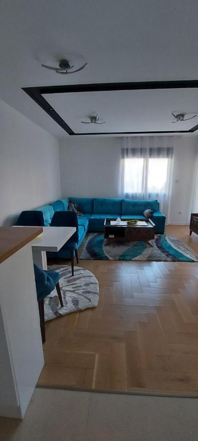 Impressive Apartment 特雷比涅 外观 照片